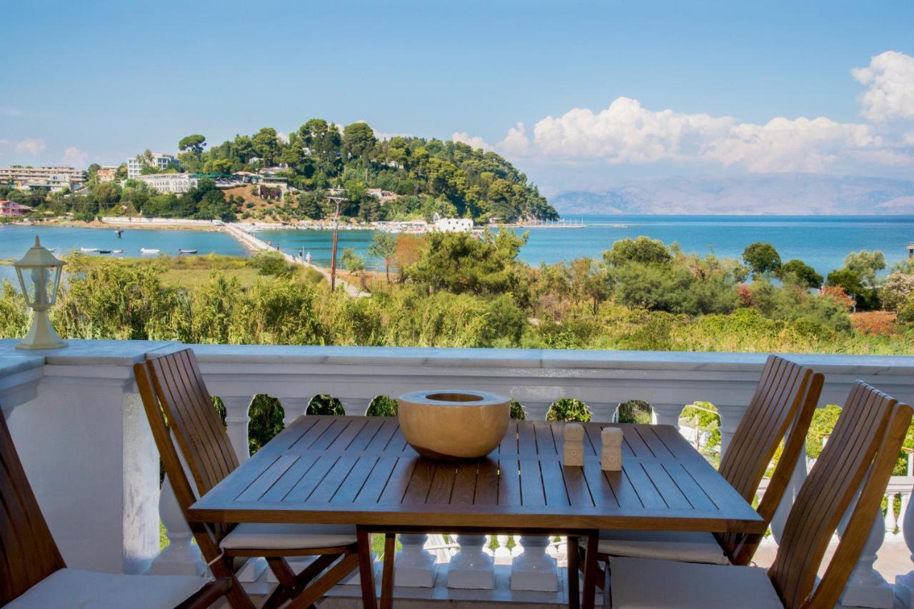 Villa Fretta Perama  Exteriör bild